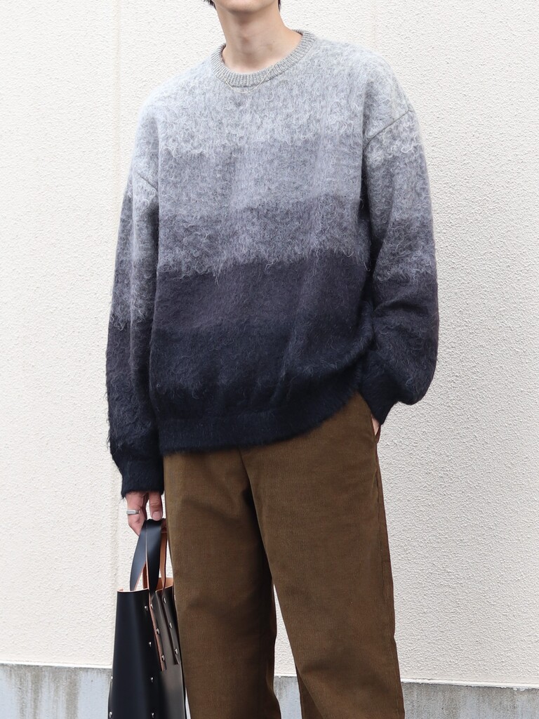 YOKE（ヨーク）】ブランドの名作モヘアニットをスペシャル別注カラーで