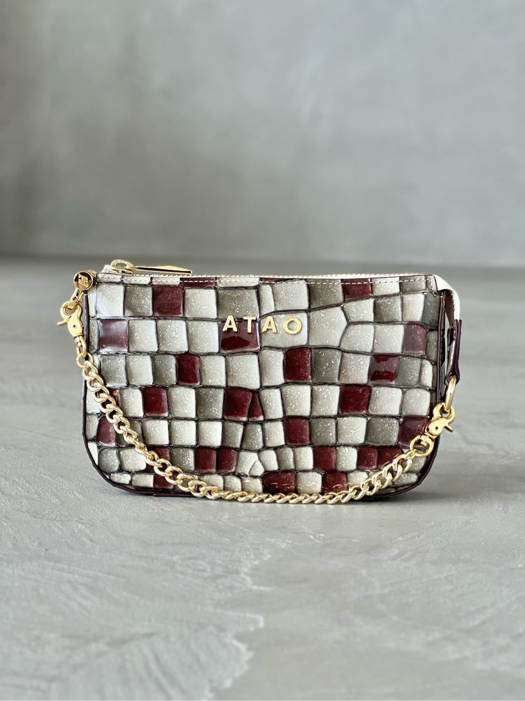 2個持ちにもオススメ♪レトロなマイクロバッグ『アメリ』 - コケッコー