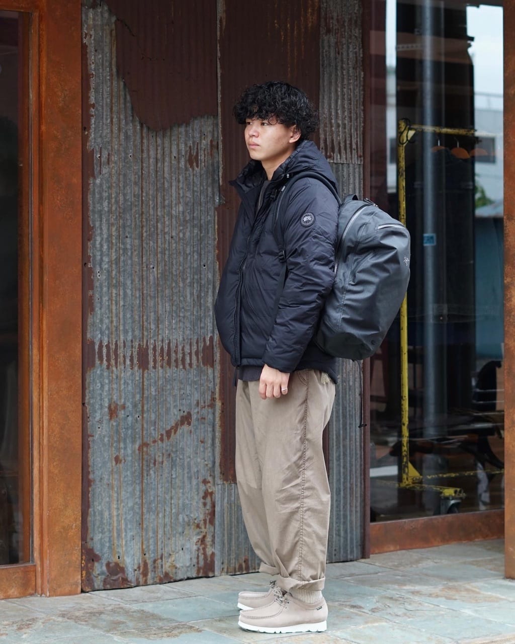 CANADA GOOSE】軽量なのに保温性に優れたLODGE HOODY BLACK LABEL