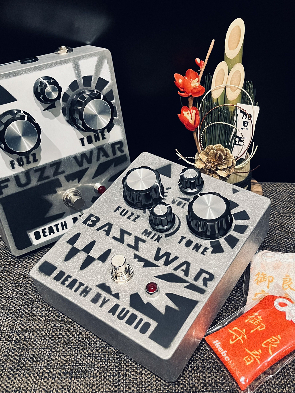 Death by Audio FUZZ WAR （デス バイ オーディオ ファズ） ｜イケベ