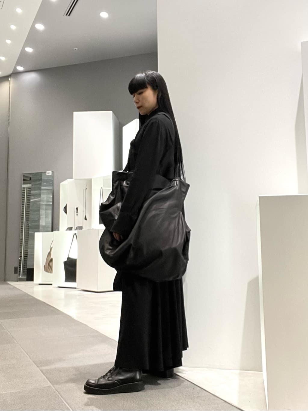 STAFF STYLING｜THE SHOP YOHJI YAMAMOTO