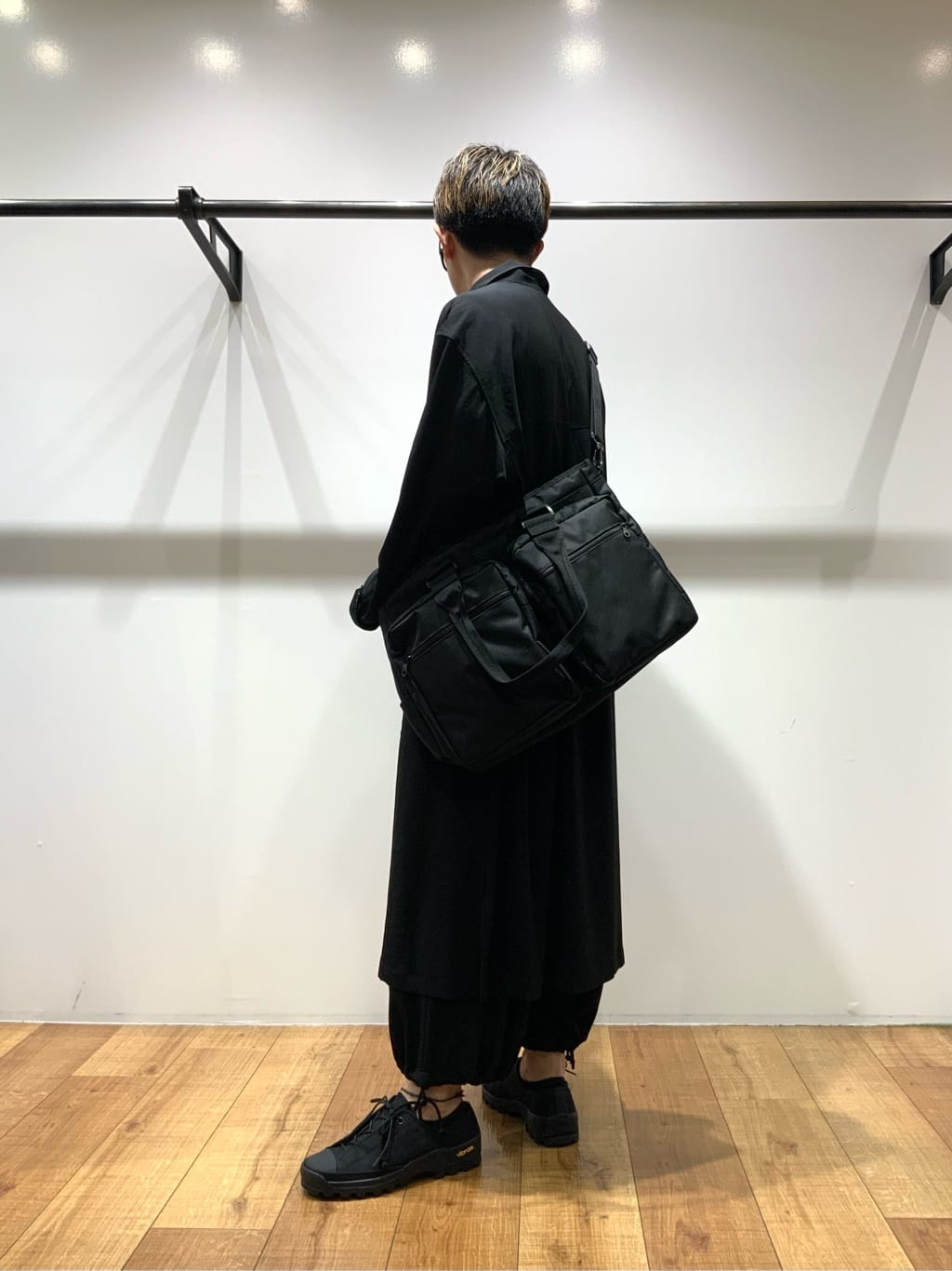 STAFF STYLING｜THE SHOP YOHJI YAMAMOTO