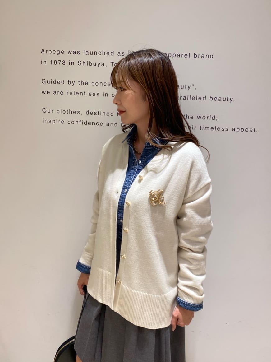 スタッフコーディネート】《美香さんコラボ》カーデ×ペプラムワンピ