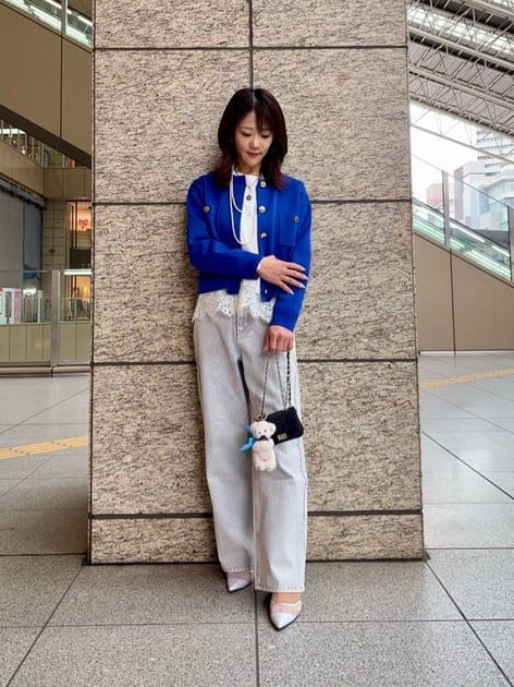 スタッフコーディネート】シャツドッキングケーブルニット｜sana