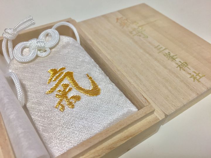 三峯神社 気守 お守り 木製箱入り トップ 三峯神社 三峰神社 新型