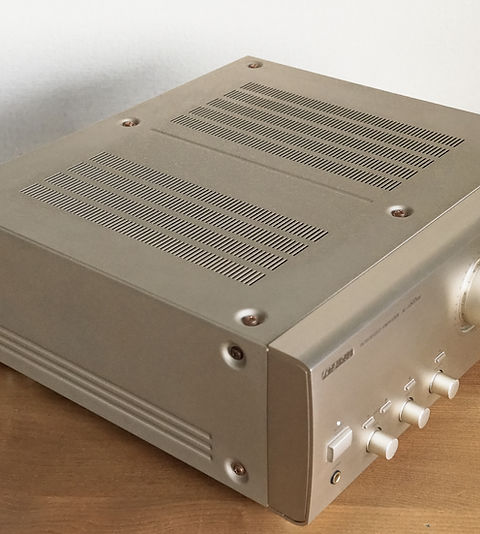 Aliba4　現稼働機　サンスイA－α607MR　Gold