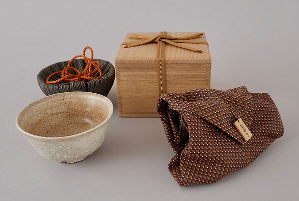 朝鮮美術 陶磁器 | 玉子手茶碗 李朝初期 | gallery陽々youyou | 山梨県