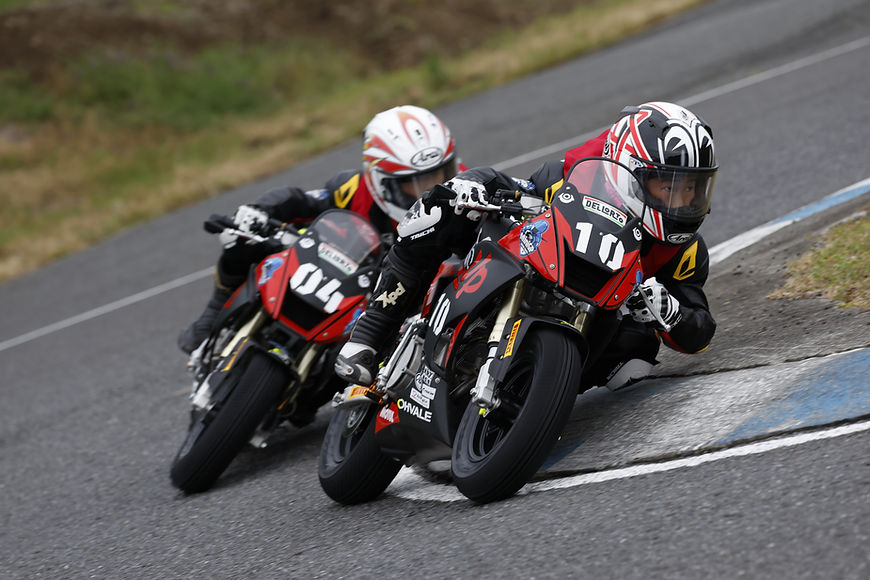 c9f4db_819737c71c294b66b6dbb7d