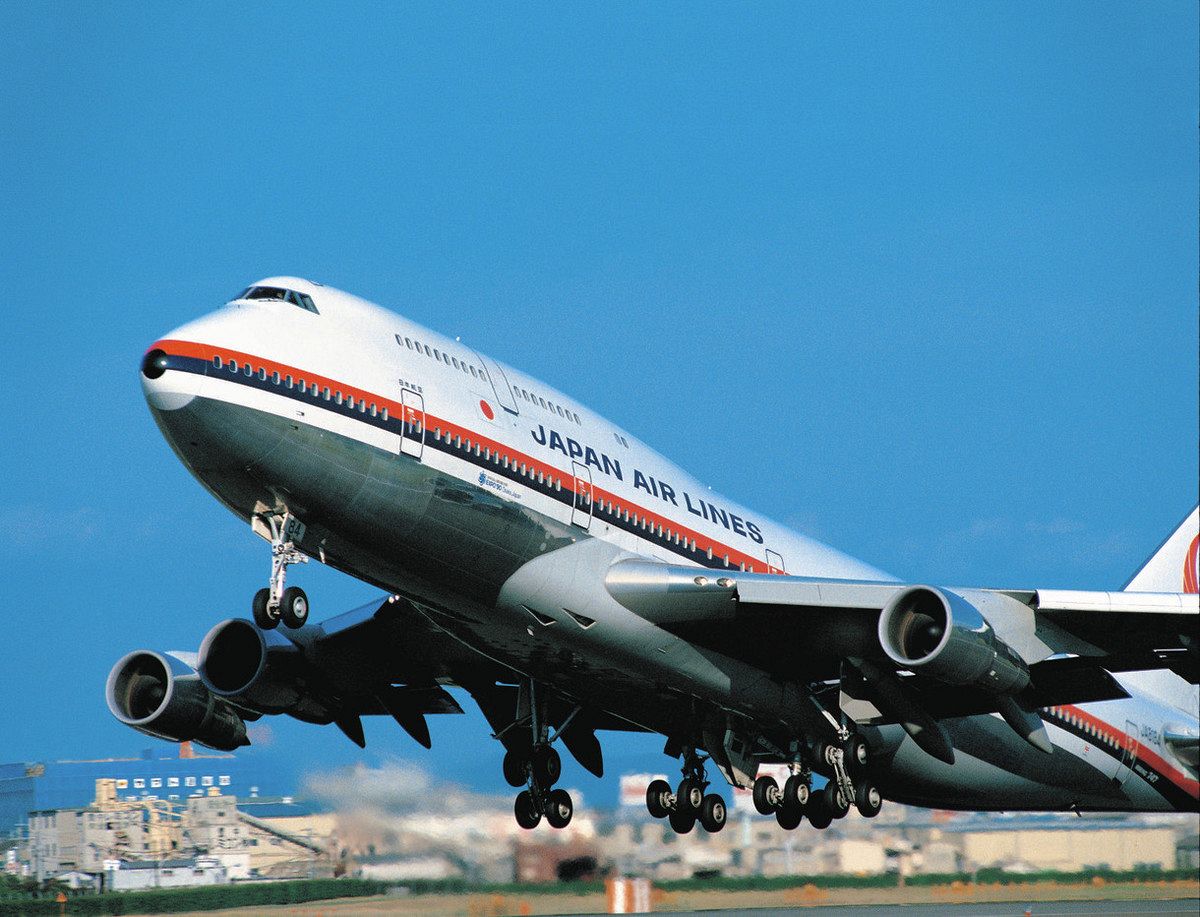 ジャンボの勇姿57点を一堂に 航空科学博物館で写真家・青木さん作品展