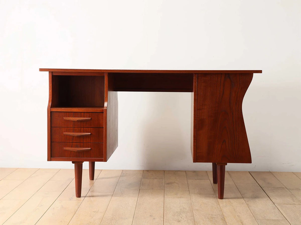 Lloyd's Antiques Real Antique Desk / ロイズ・アンティークス