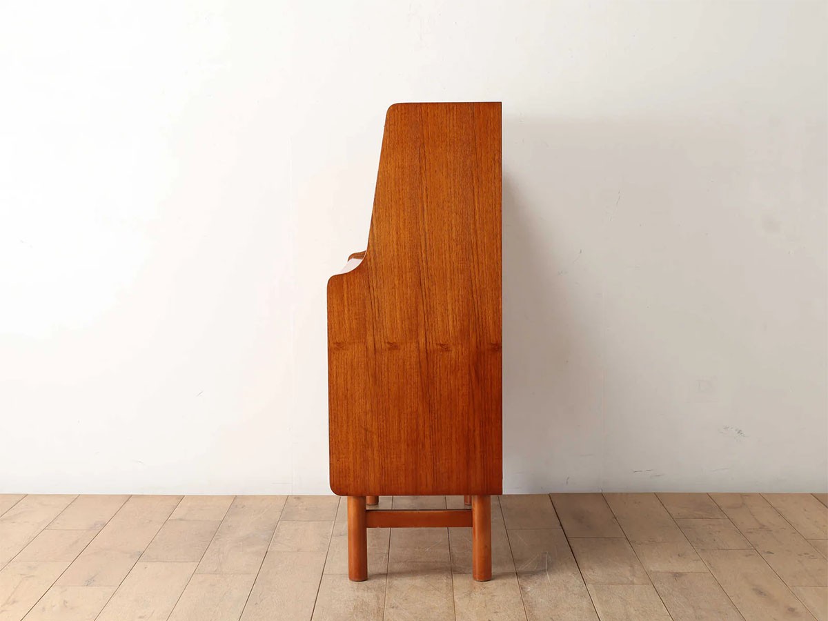 Lloyd's Antiques Real Antique Bureau / ロイズ・アンティークス 英国