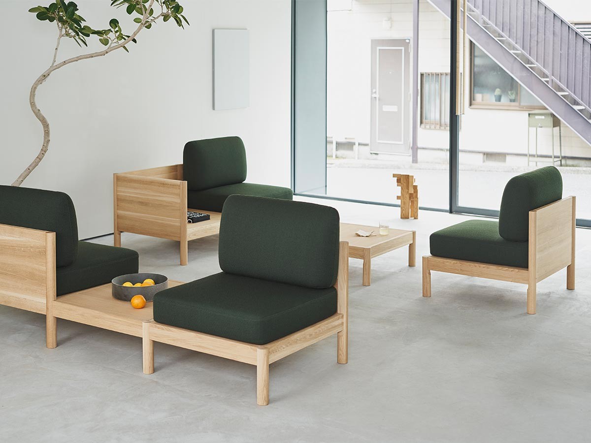 KARIMOKU NEW STANDARD CASTOR LOBBY SOFA 2-SEATER / カリモクニュー