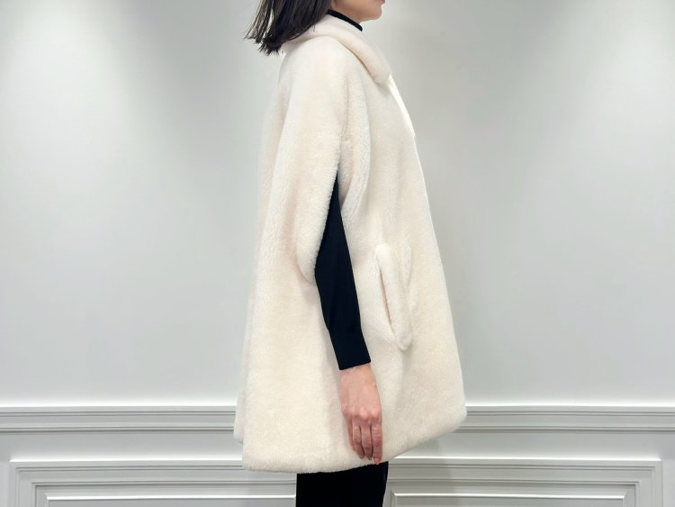 新作入荷情報〈ウールボアケープコート〉 | m-i-d | AVENIRETOILE