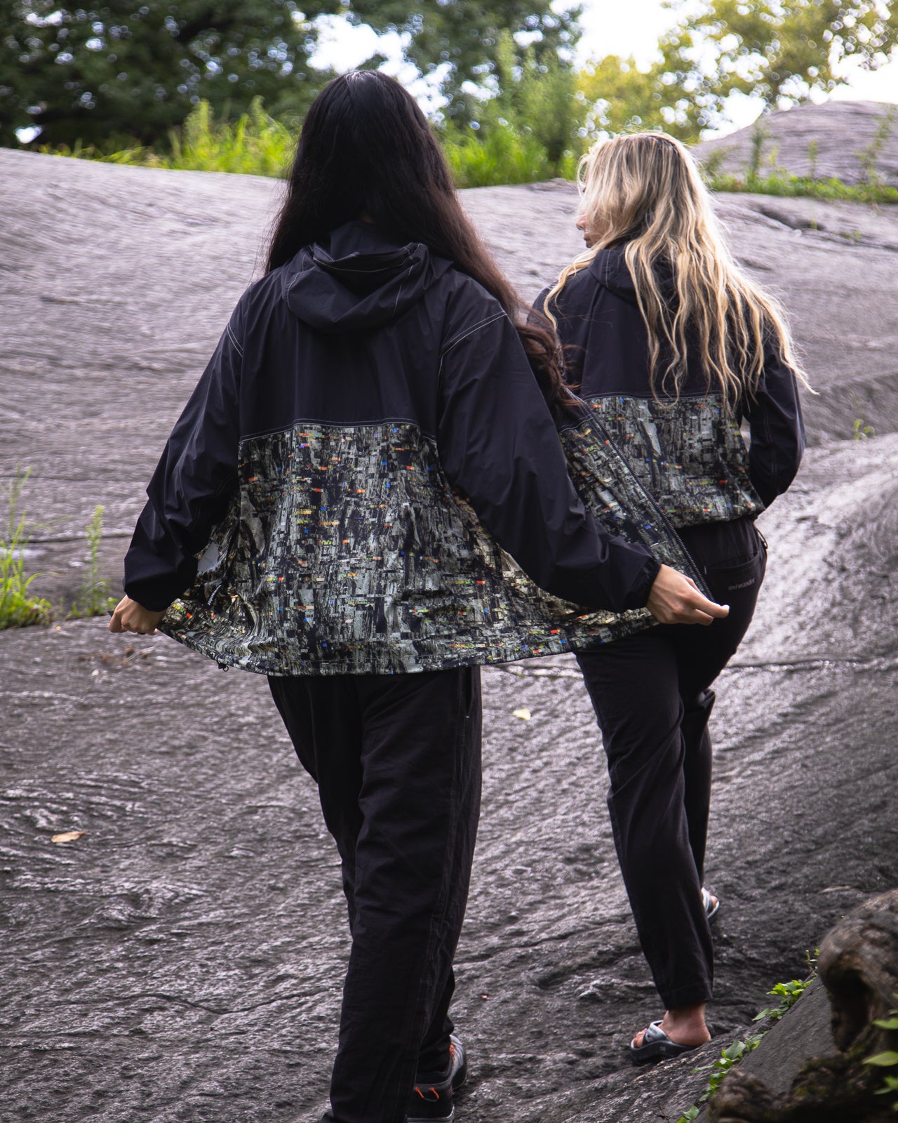 And Wander PERTEX Printed Wind Jacket - Black – Standard & Strange