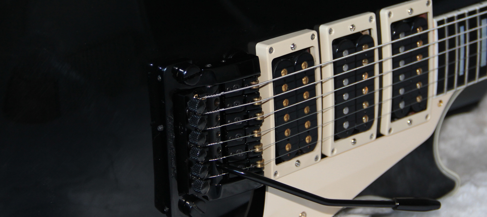 GIBSON DIRTY FINGERS - STEVE CLARK GUITAR In Loving Memory