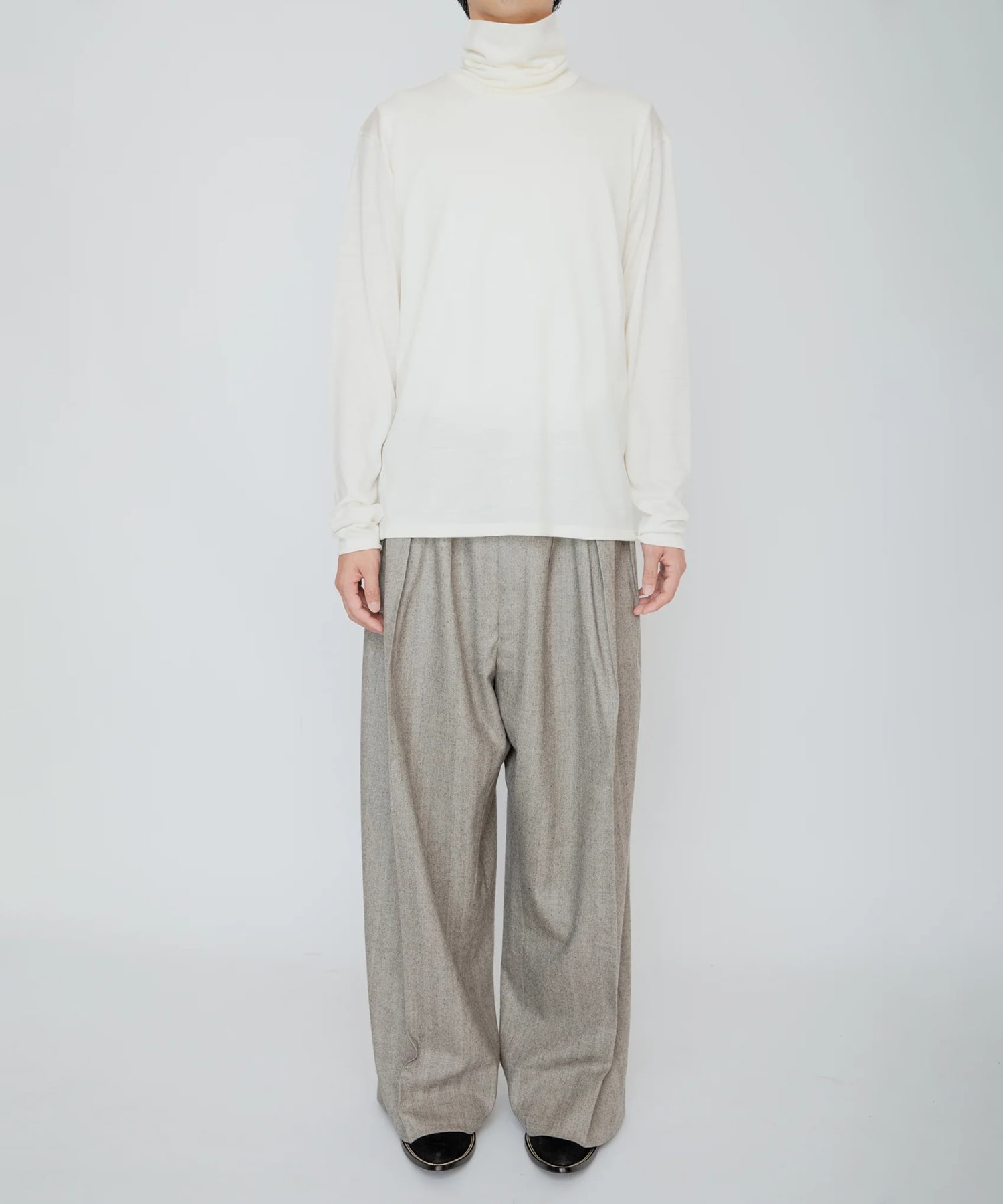 RAINMAKER | WASHABLE-WOOL HIGH NECK SHIRT