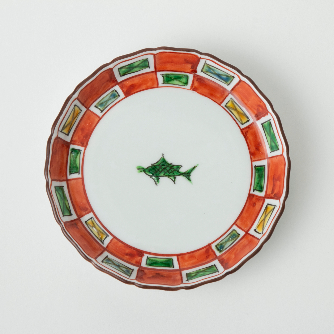 与山窯 桔梗渕4.5寸皿 色絵市松魚文 -ハレの日の席を彩り豊かに演出