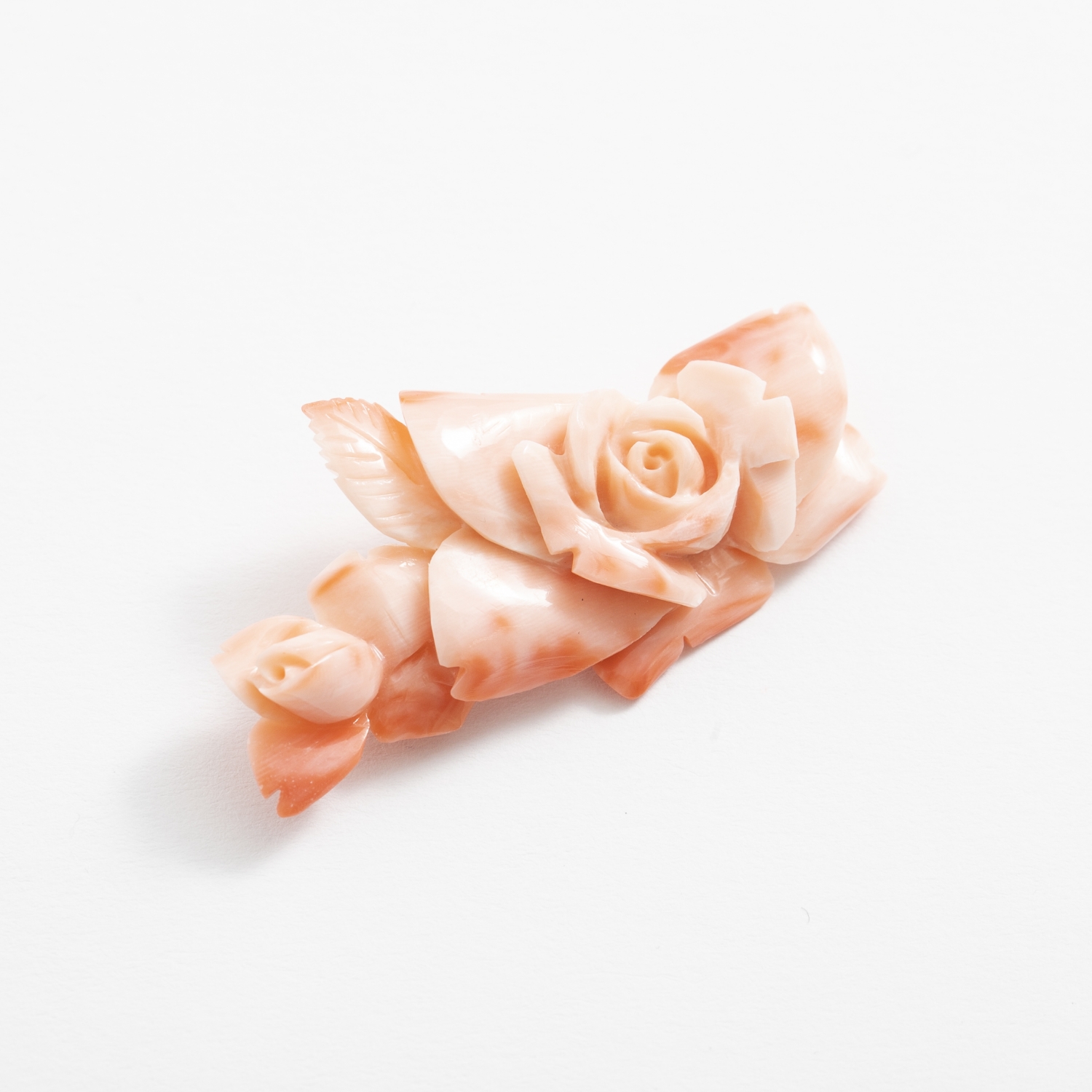 高知の珊瑚ブローチ大 薔薇K -【当店限定】すべて1点もの、高知から