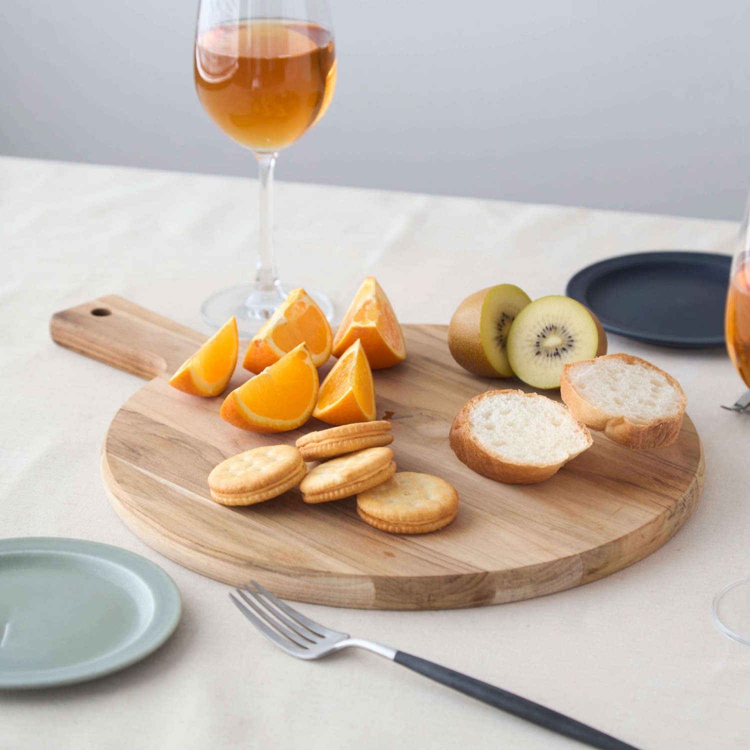 TRAMONTINA 13177⁄050 グレインカッティングボード丸 38cm 28738（直送