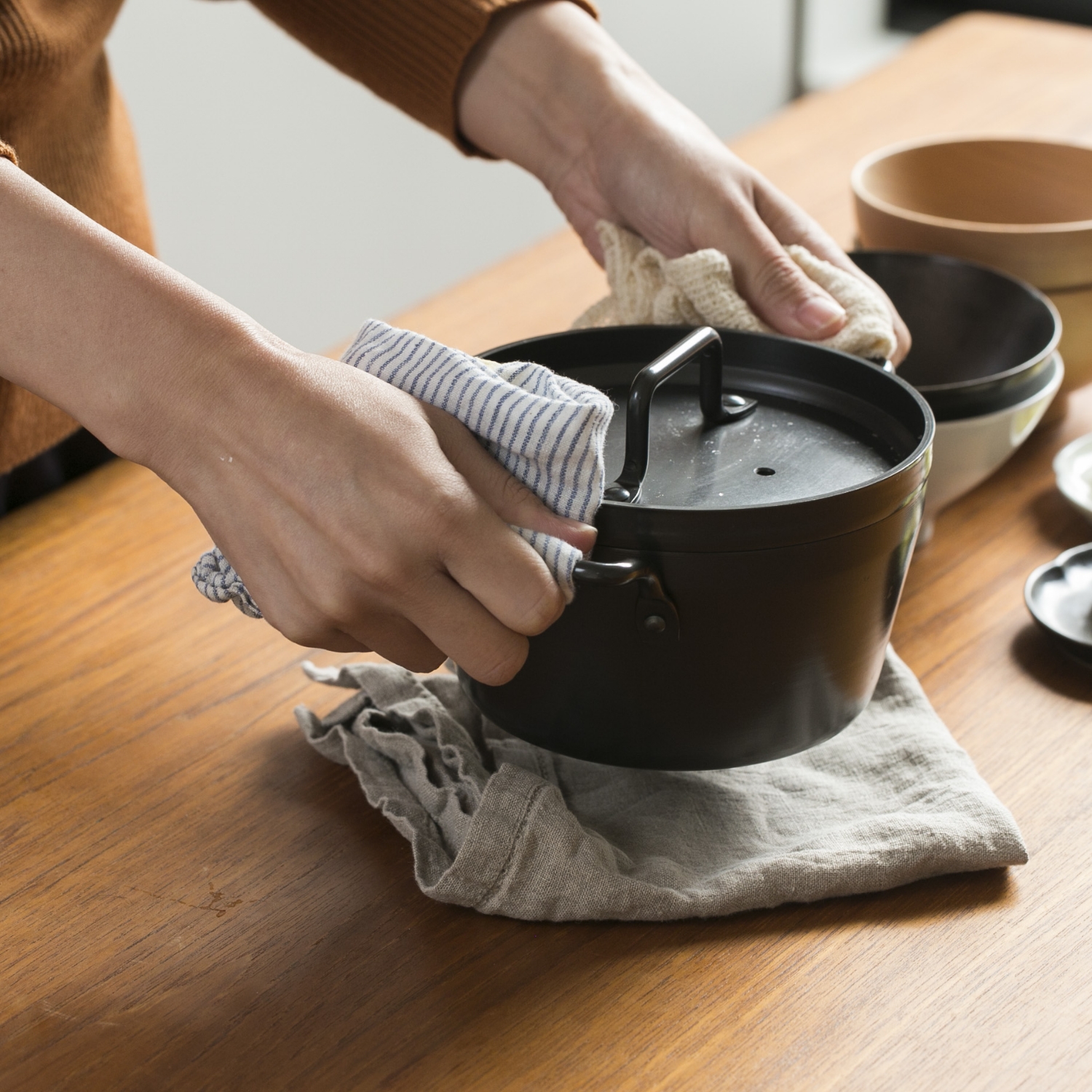 松田美智子の自在道具/鉄の小さなごはん鍋 しゃもじ付きセット -炊飯5