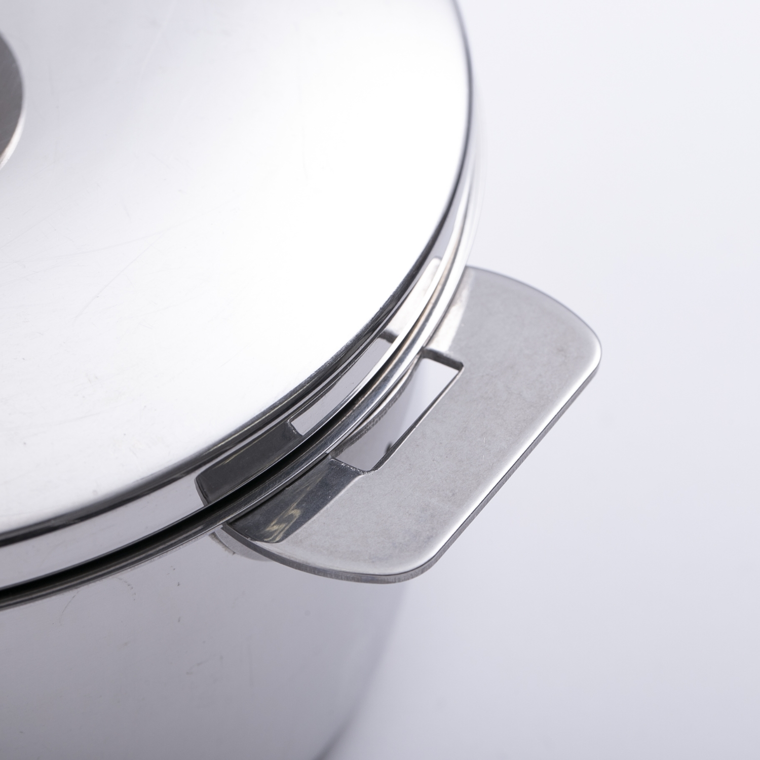 CRISTEL/グラフィット 深鍋 14cm -収納性抜群！ハンドル着脱式の