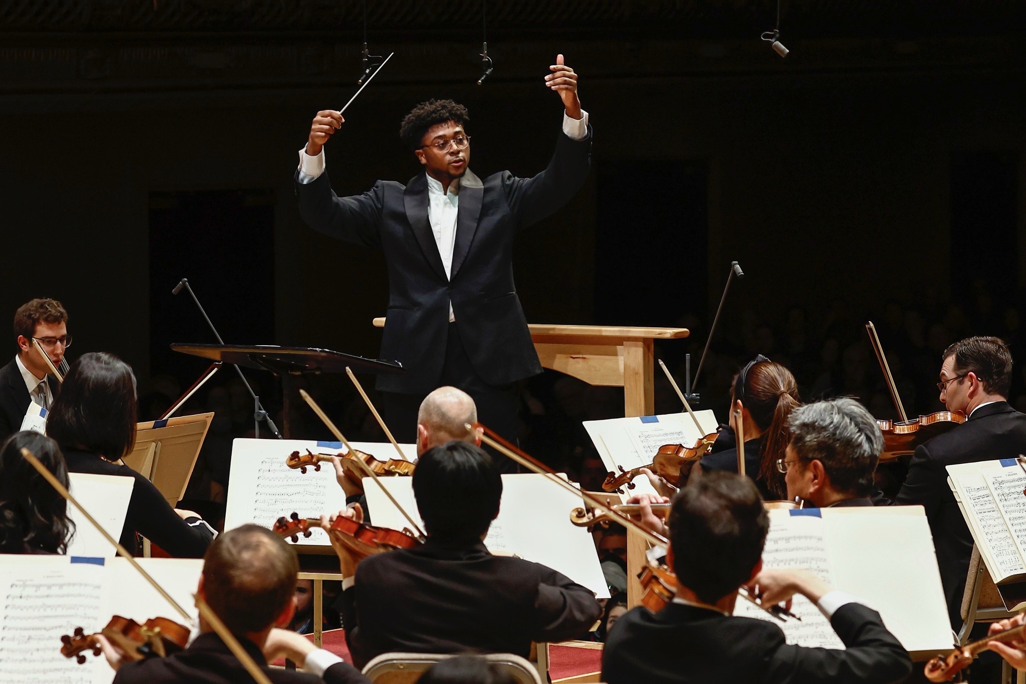 Na'Zir McFadden Joins Jacksonville Symphony as Assistant Conductor