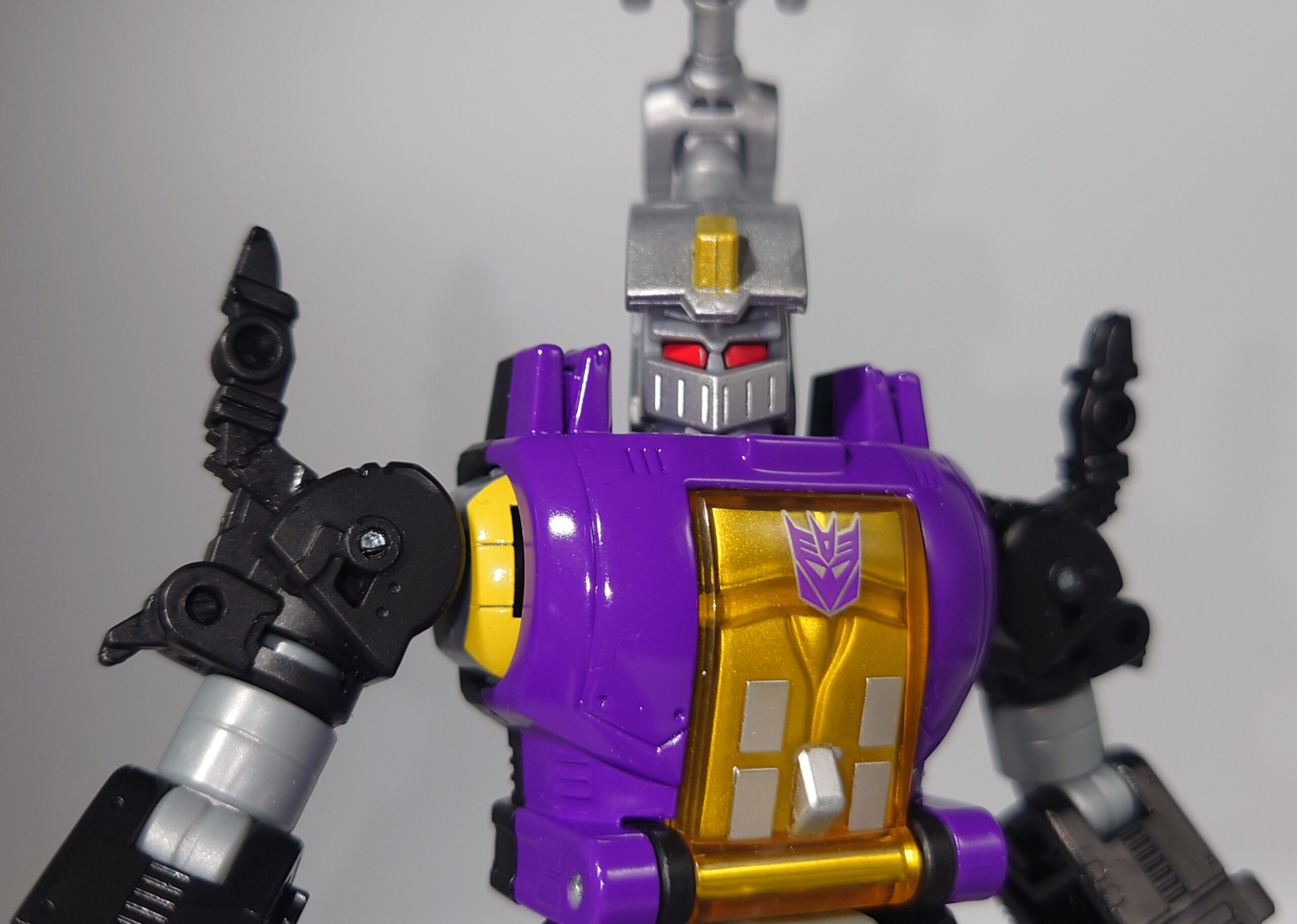 レビュー497 トランスフォーマー TL‐51 ボンブシェル | しょくGUN